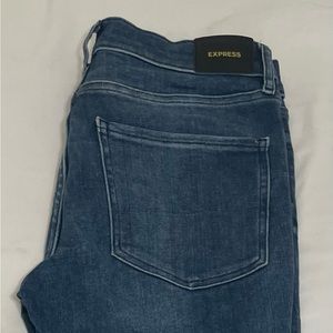 Express Jeans - Women’s Skinny Mid Rise